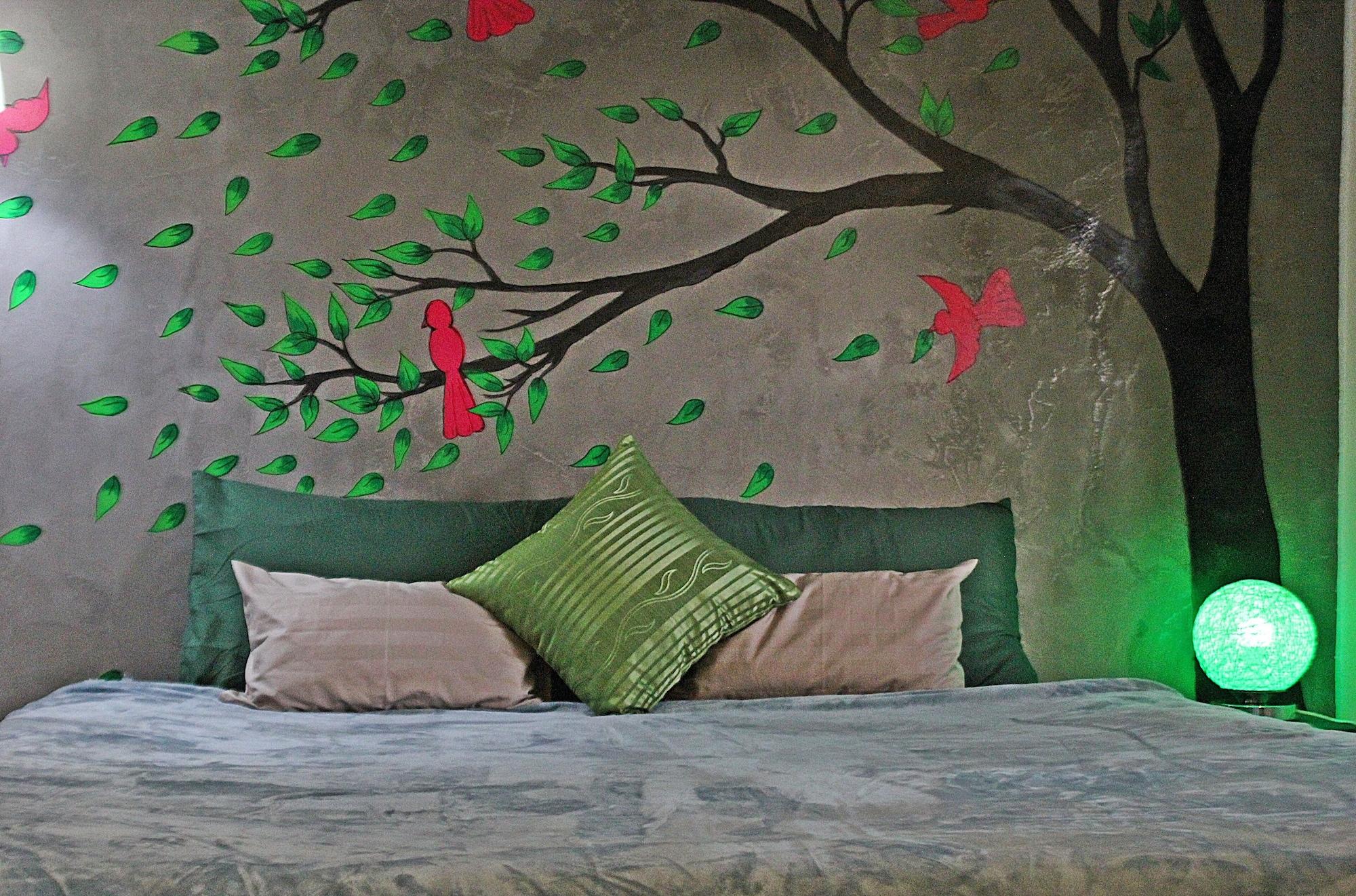 1715 House - White Rhino Hotel Rawai Bagian luar foto