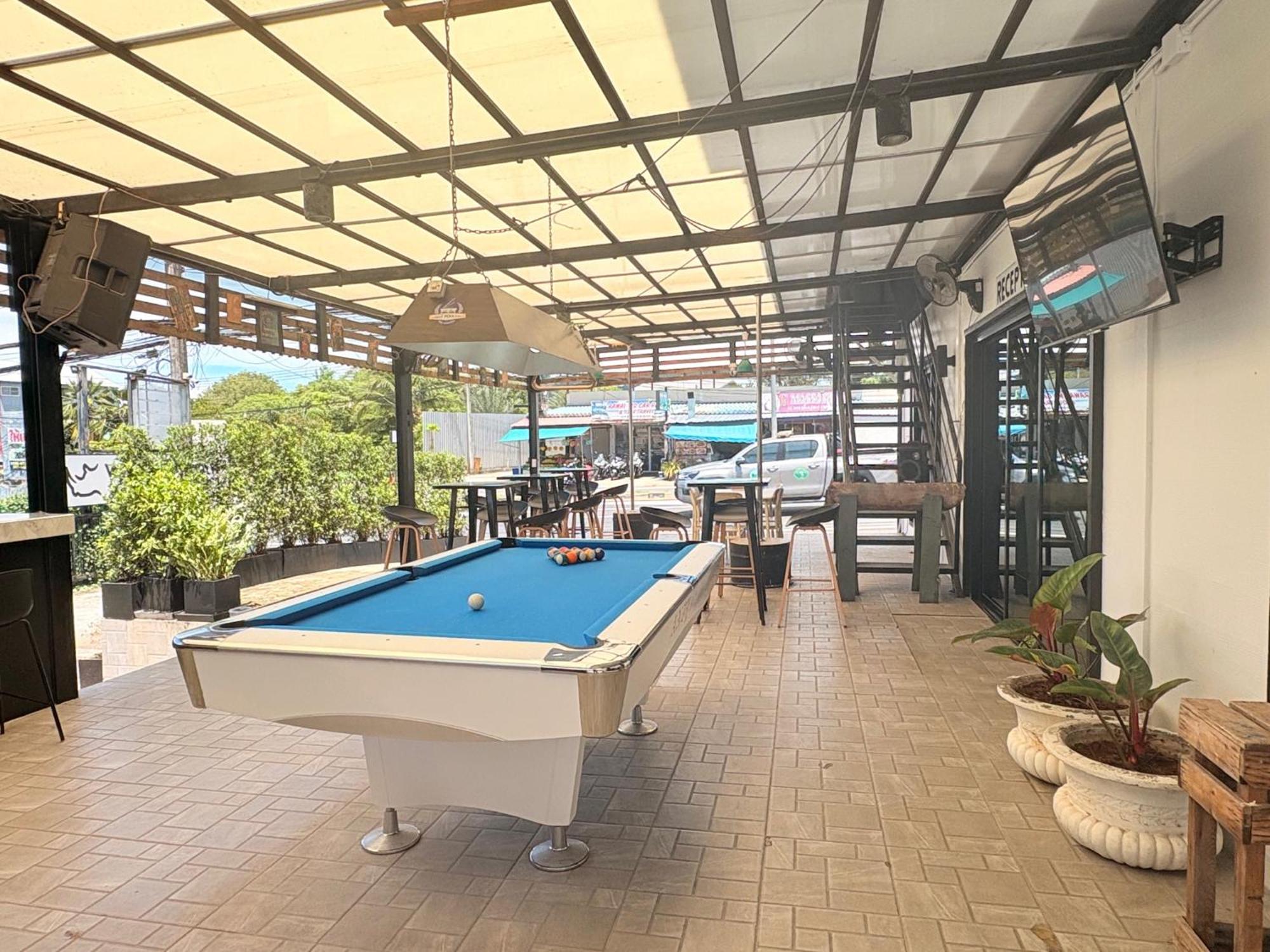 1715 House - White Rhino Hotel Rawai Bagian luar foto