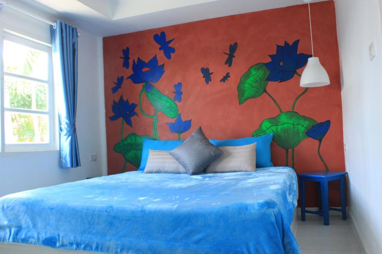 1715 House - White Rhino Hotel Rawai Bagian luar foto