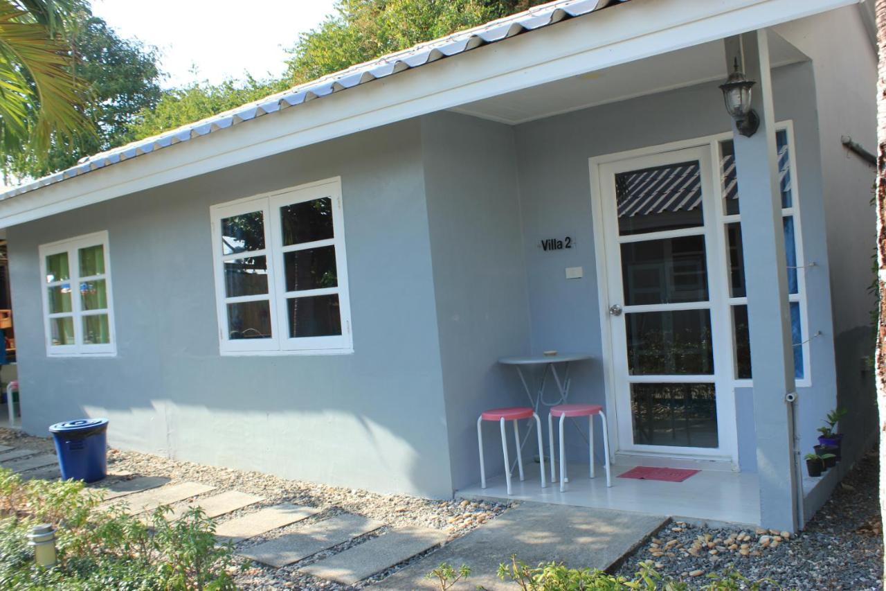 1715 House - White Rhino Hotel Rawai Bagian luar foto